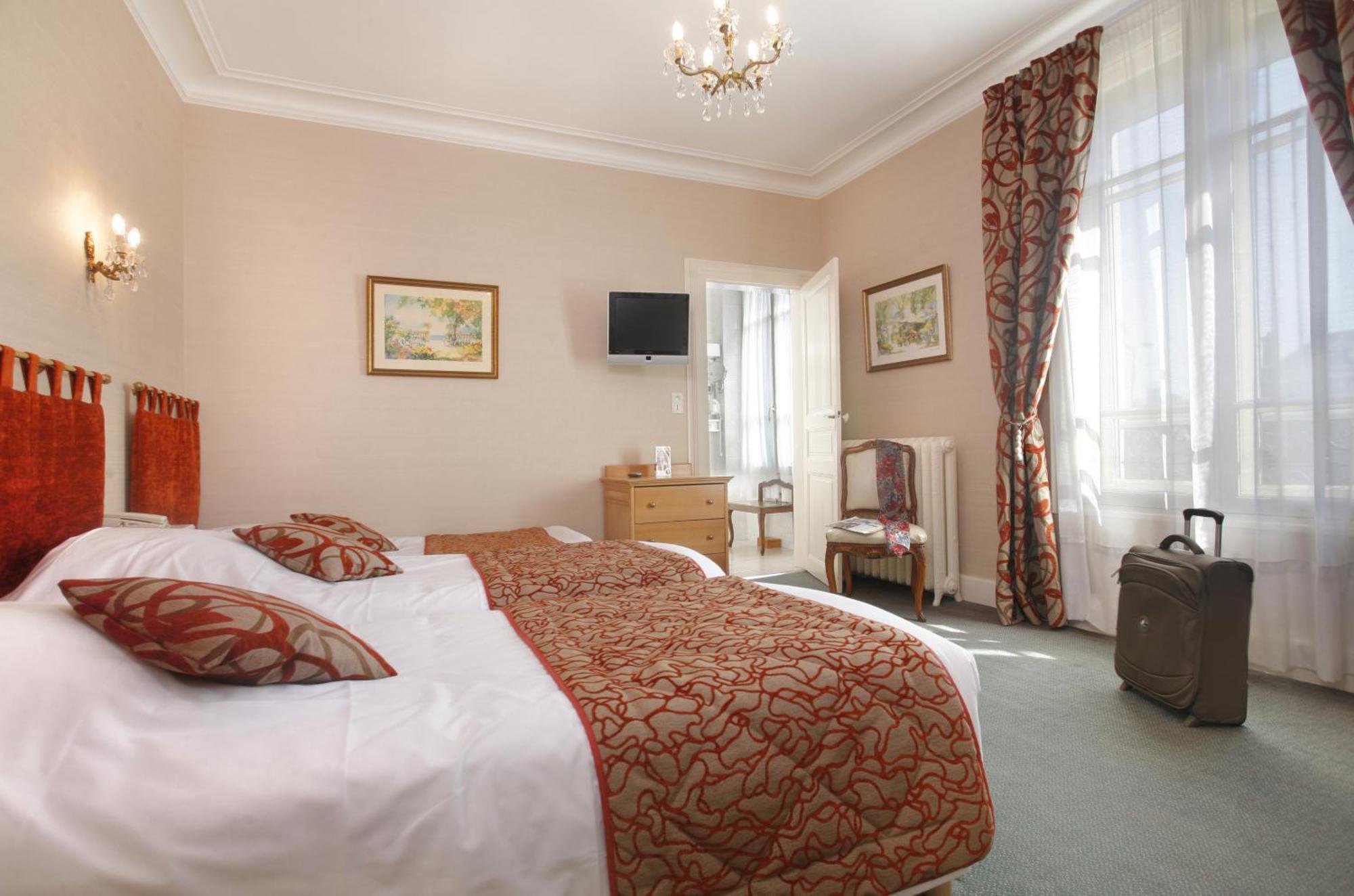 The Originals Boutique, Hotel Normandie, Auxerre Εξωτερικό φωτογραφία