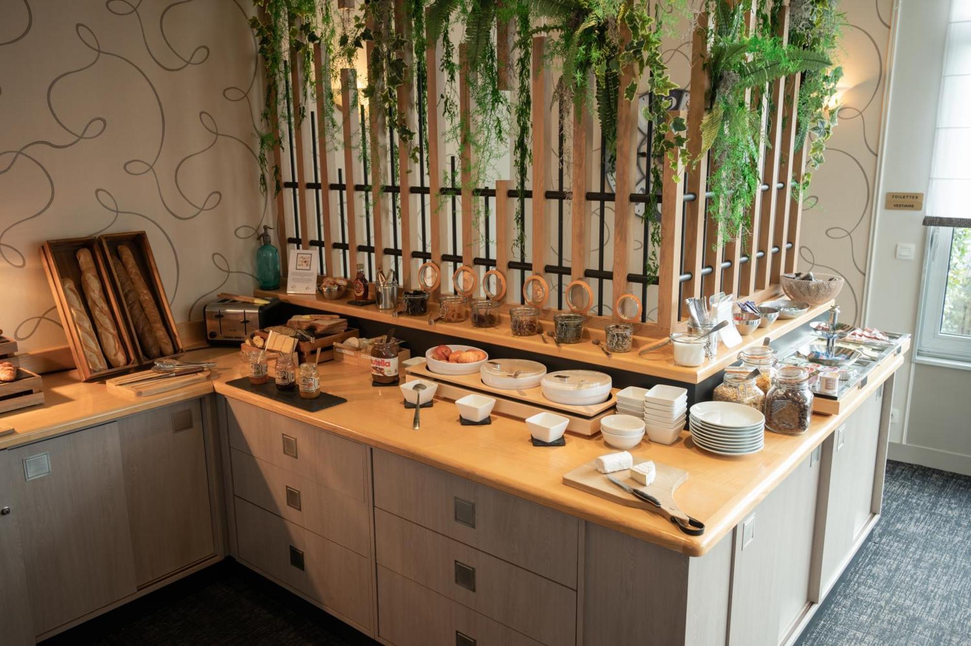 The Originals Boutique, Hotel Normandie, Auxerre Εξωτερικό φωτογραφία